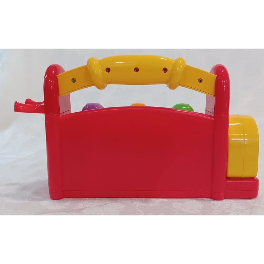 FISHER PRICE LAUGH & LEARN TOOL BENCH - VINTAGE 2004 - NO HAMMER - WORK